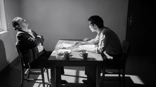 How to Rebuild Trust After a Conflict Breaks Down a Negotiation